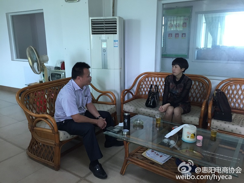 协会领导到秋长街道企业办调研：为企业发展带来机会(图1)