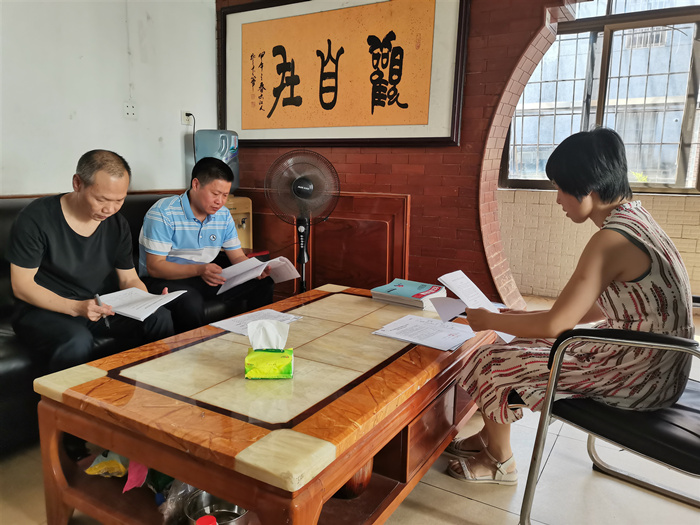 惠阳区社会组织局周辉副书记许莅临本协会指导工作(图1)